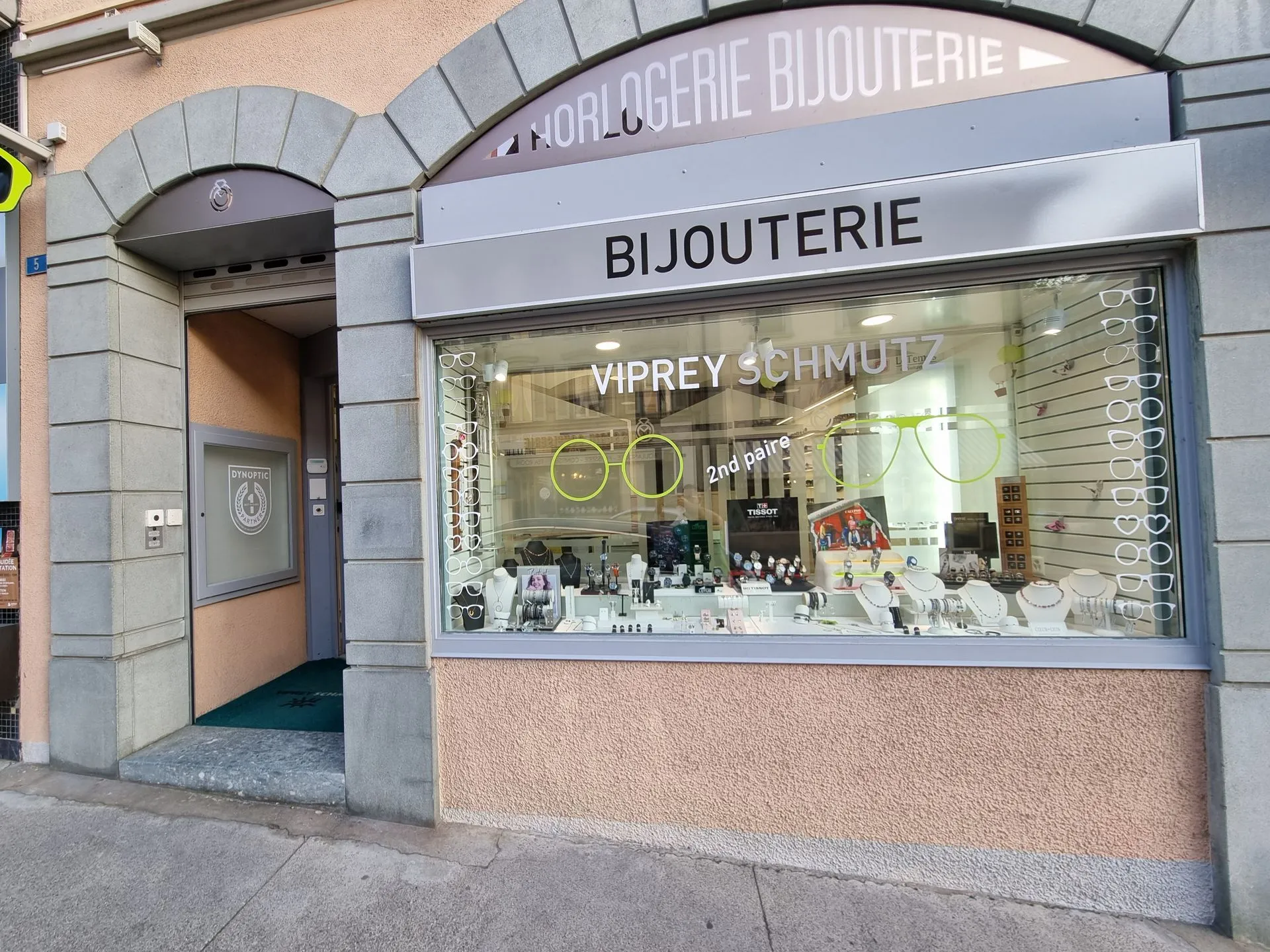 Schmutz Viprey Opticiens Contact header