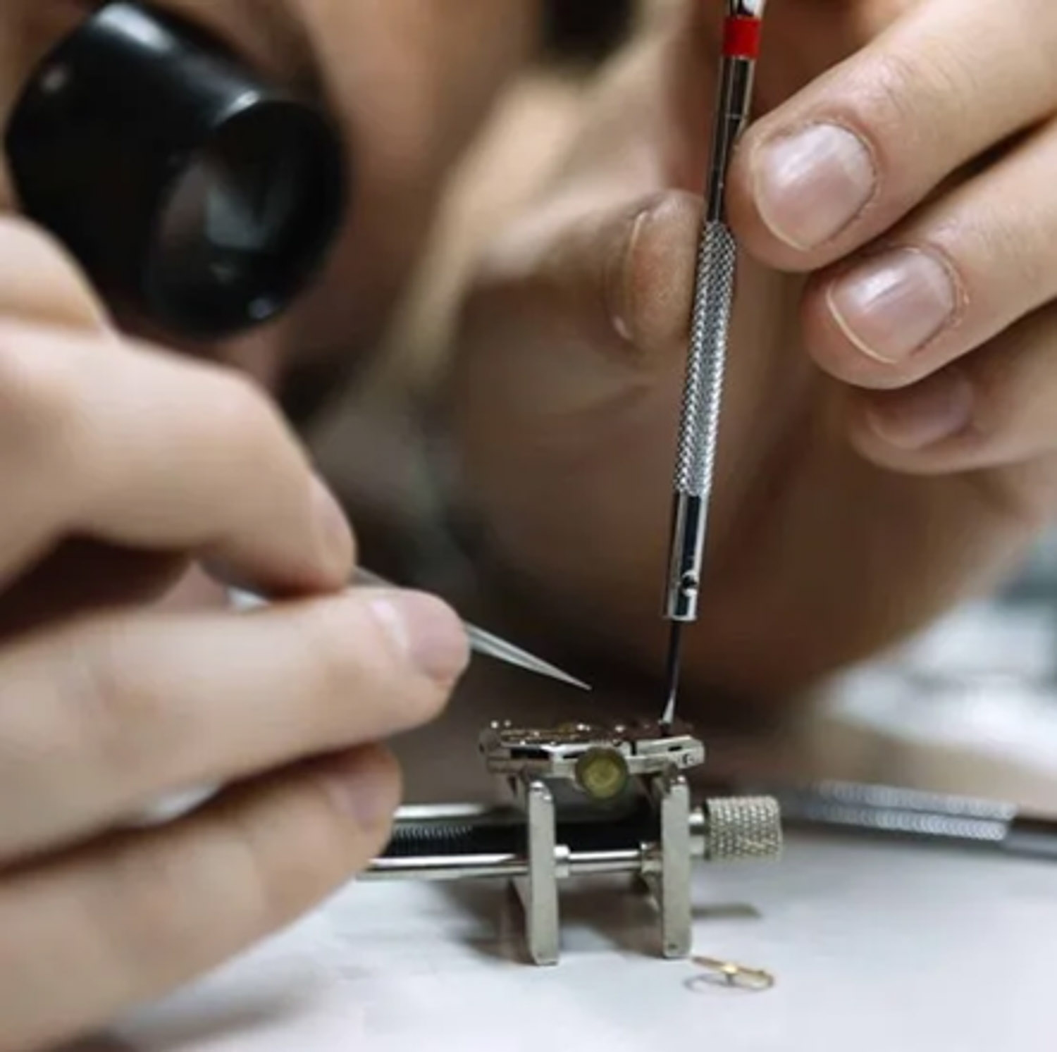 Schmutz Viprey Opticiens Accueil Service en horlogerie